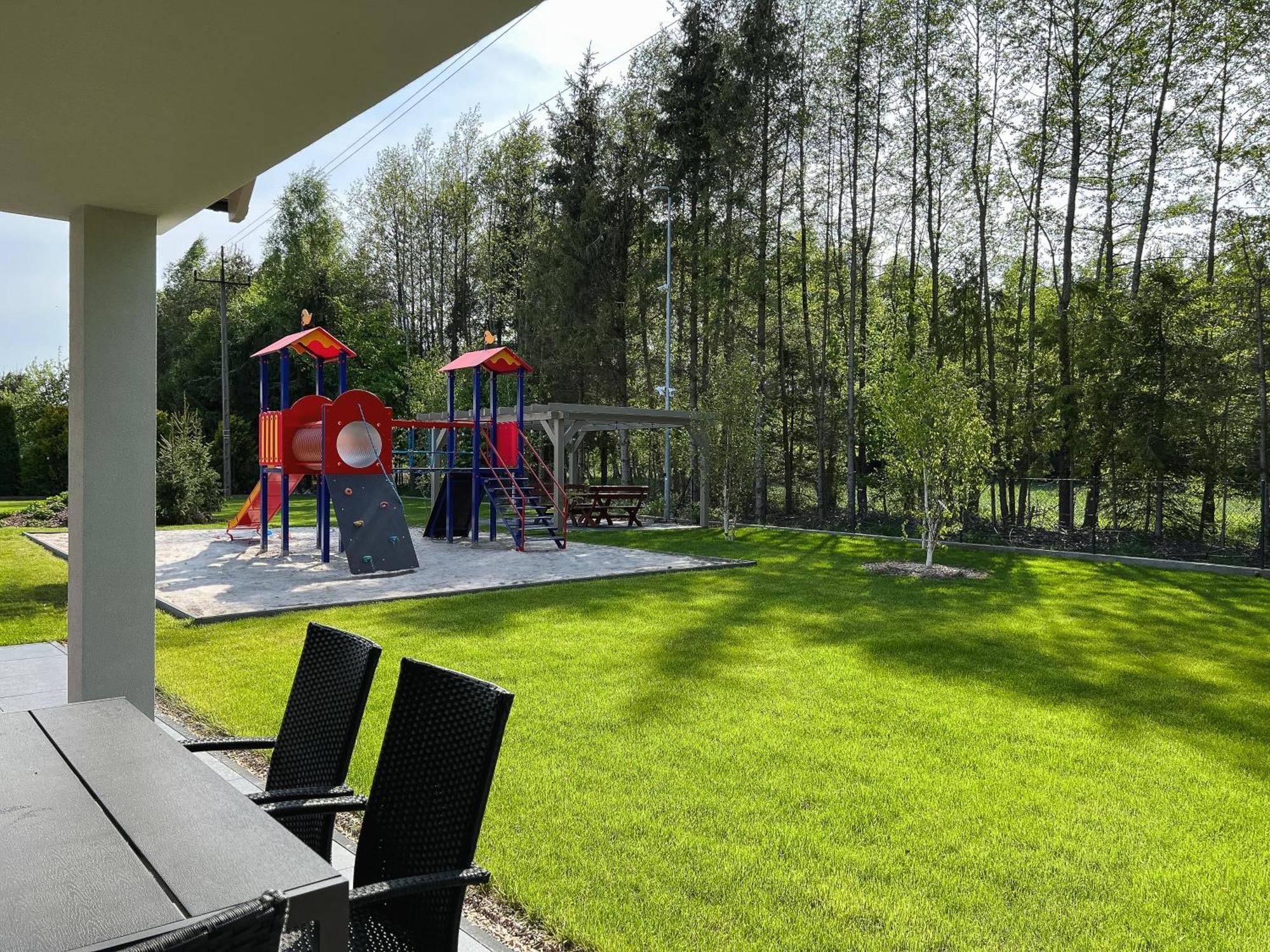 Bursztynowa-Przystan Villa Лубятово Екстериор снимка